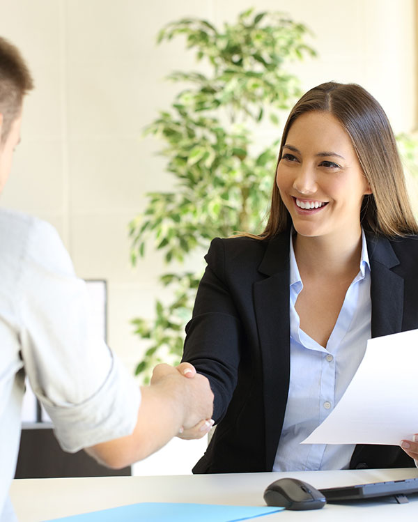 handshake during interview